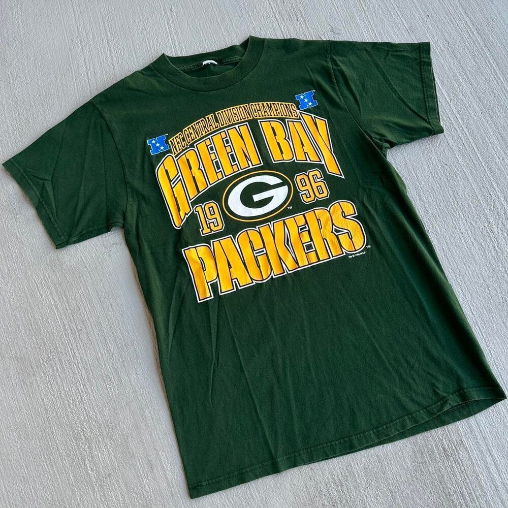 Vintage 90s Green Bay Packers NFL Graphic Tee
